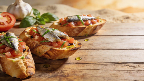 Bruschetta Tomaten-Concassée & Sardinen